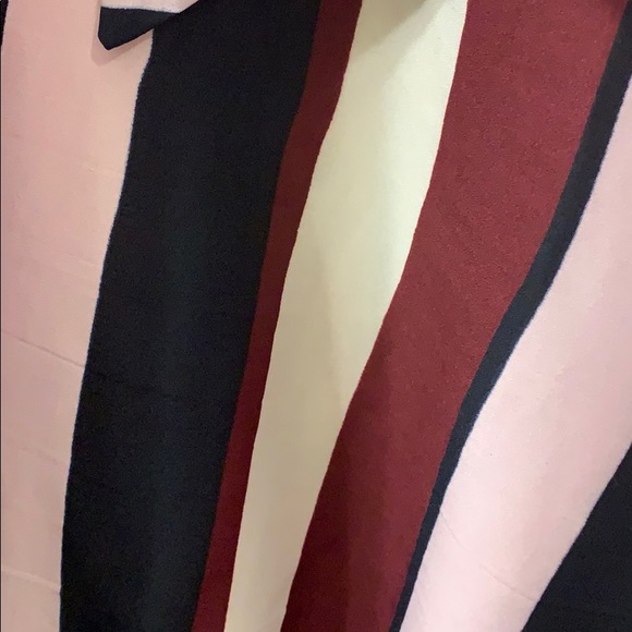 Beautiful Skirt by Versona! - Picture 3 of 3